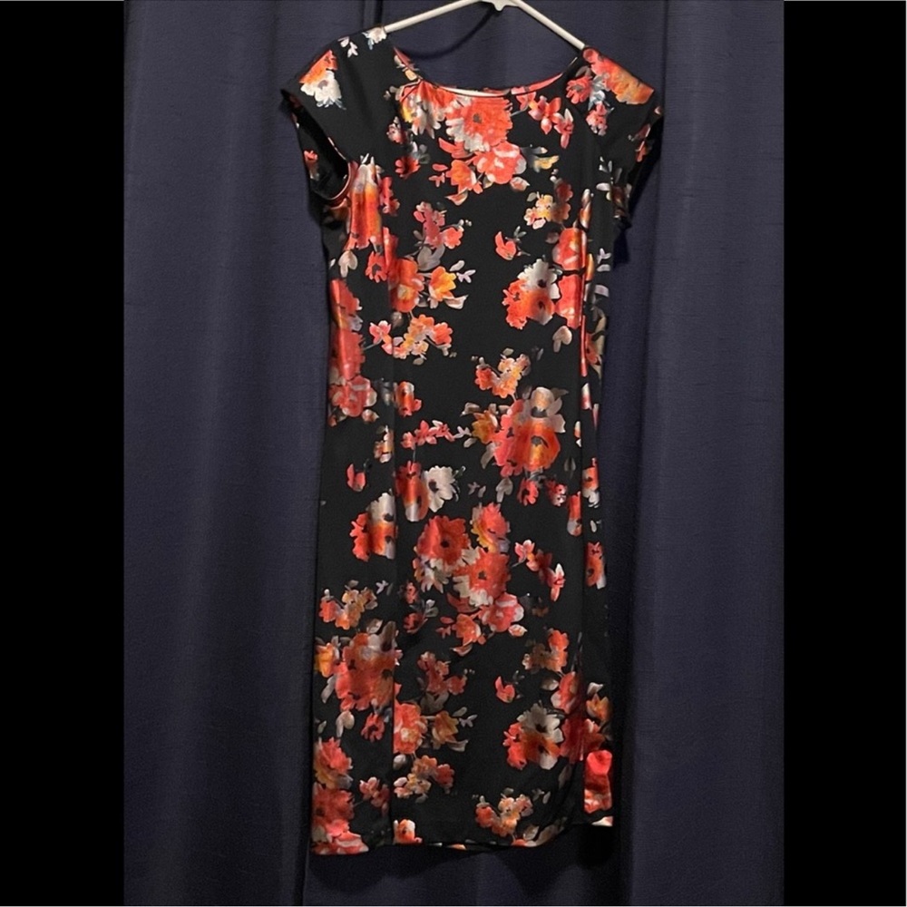 Beige By ECI Black Metallic Floral Sheath Dress Sz 4